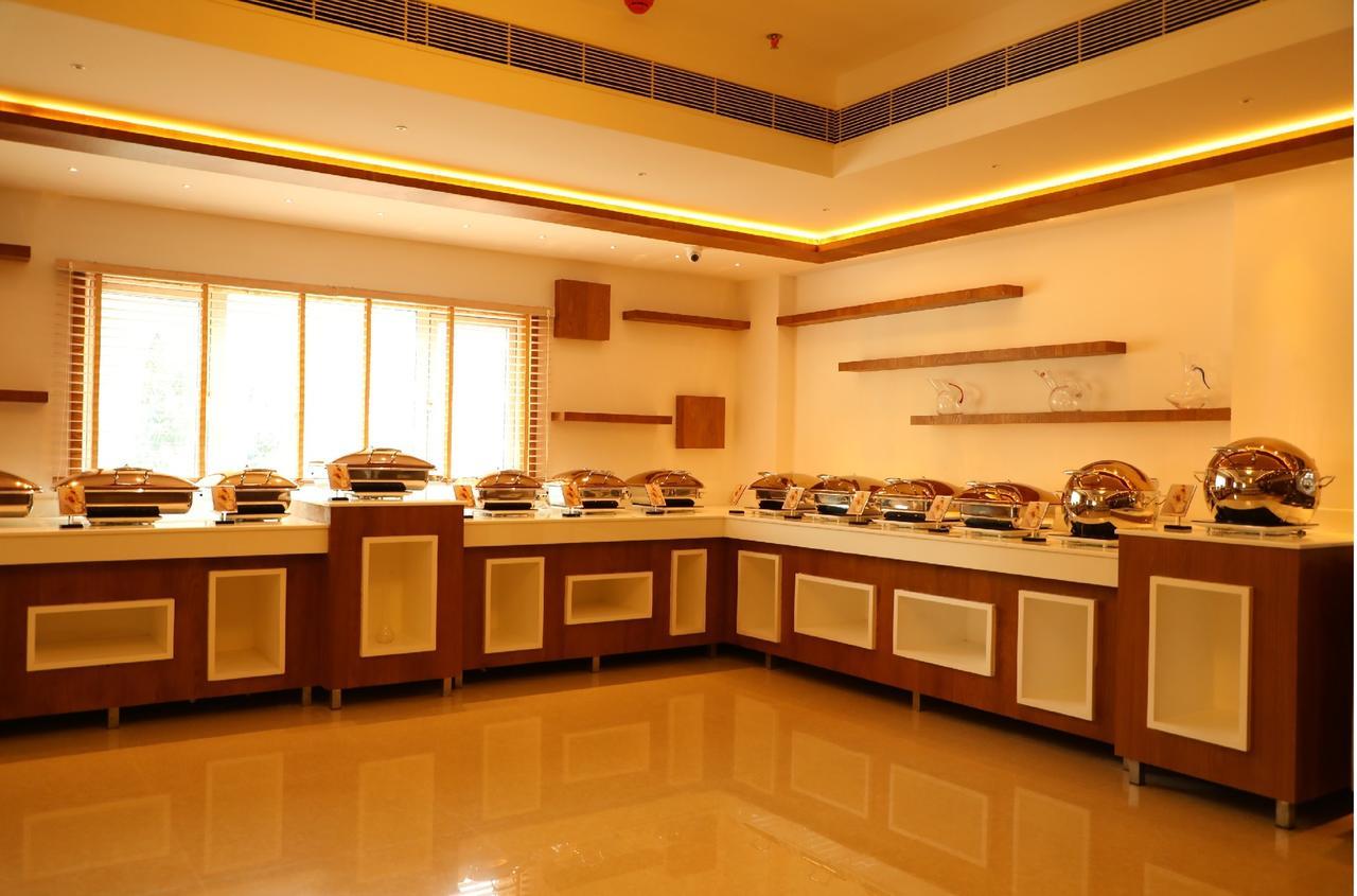 Hotel Karthika Park Kazhakuttam المظهر الخارجي الصورة