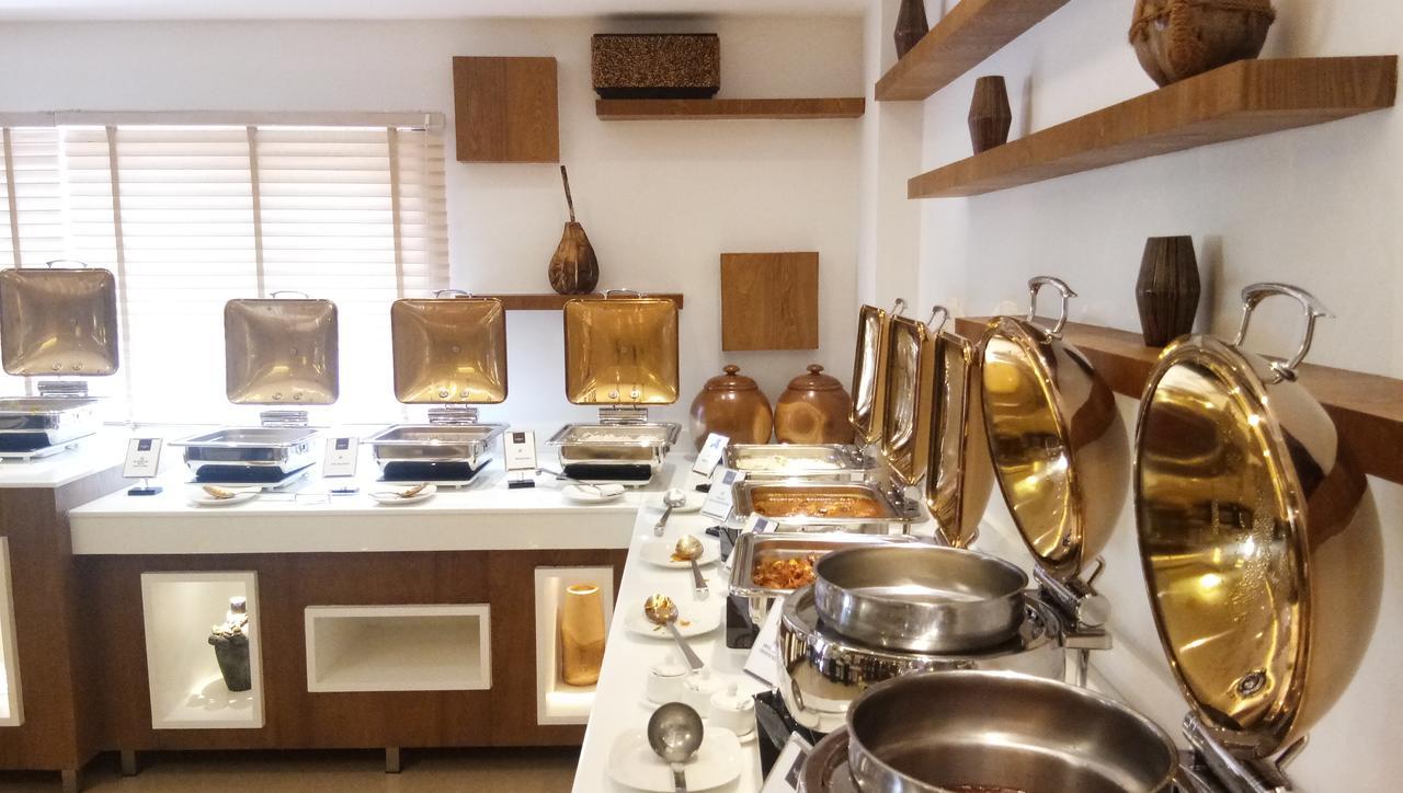 Hotel Karthika Park Kazhakuttam المظهر الخارجي الصورة