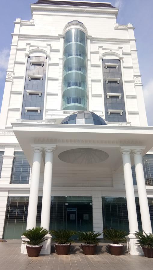 Hotel Karthika Park Kazhakuttam المظهر الخارجي الصورة