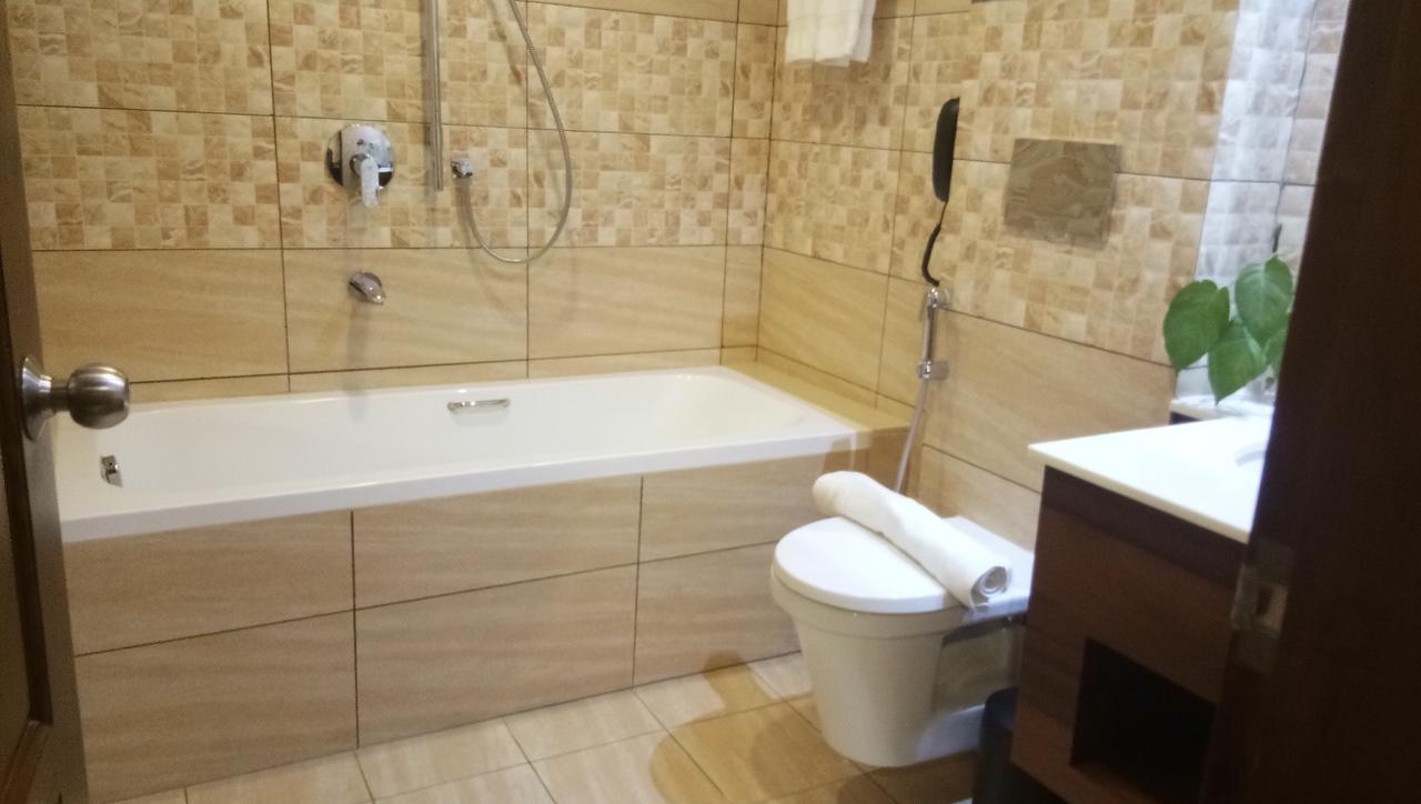 Hotel Karthika Park Kazhakuttam المظهر الخارجي الصورة